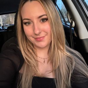 Meet your Posher, Alisha